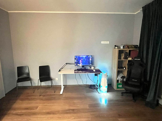 Продам однокомнатную (1-комн.) квартиру, Республиканская ул, 24к1, Санкт-Петербург г