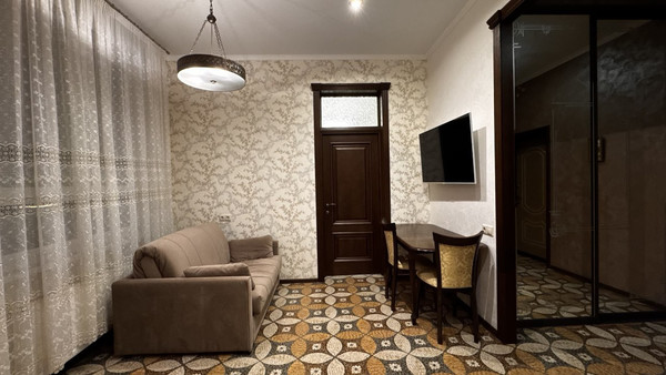 Продам однокомнатную (1-комн.) квартиру, Парковая ул, 8, Сабурово д