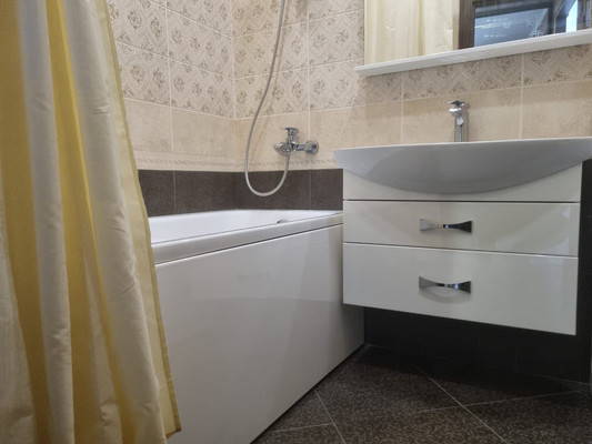 Продам однокомнатную (1-комн.) квартиру, Парковая ул, 8, Сабурово д