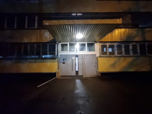 Продам двухкомнатную (2-комн.) квартиру, 16-я Парковая ул, 16к1, Москва г