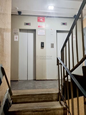 Продам двухкомнатную (2-комн.) квартиру, 16-я Парковая ул, 16к1, Москва г