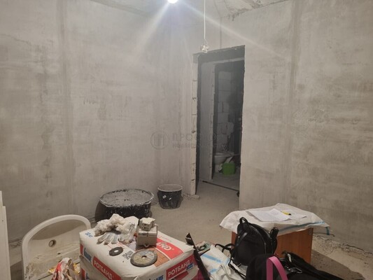 Продам двухкомнатную (2-комн.) квартиру, 16-я Парковая ул, 16к1, Москва г