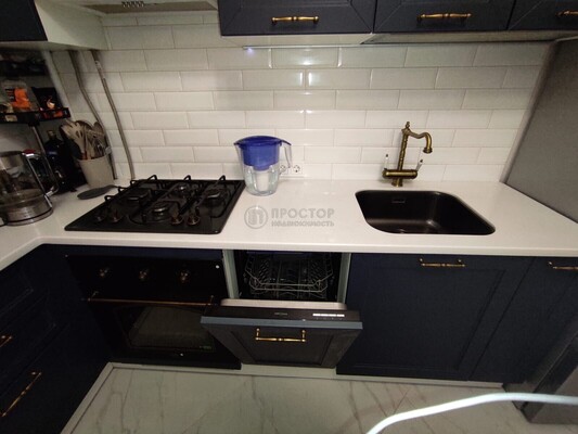 Продам двухкомнатную (2-комн.) квартиру, Вернадского пр-кт, 11/19, Москва г