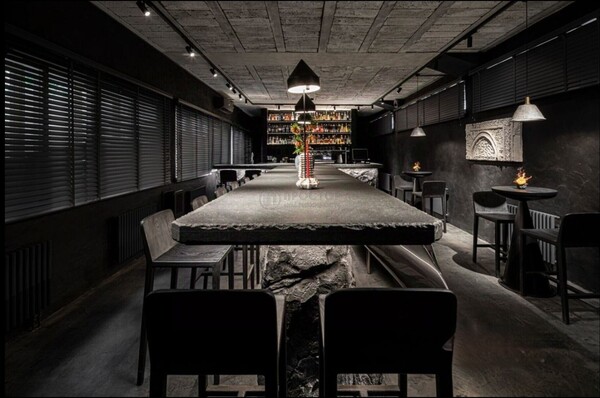 Продам коммерческое помещение 333 м2, Новинский б-р, 25-27с12, Москва г