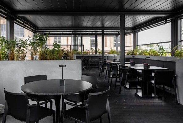 Продам коммерческое помещение 333 м2, Новинский б-р, 25-27с12, Москва г