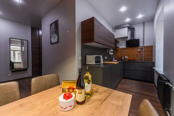 Продам двухкомнатную (2-комн.) квартиру, Реки Мойки наб, 28А, Санкт-Петербург г