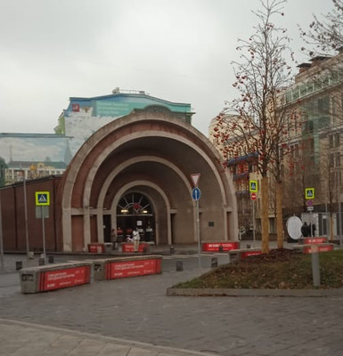 Сдам двухкомнатную (2-комн.) квартиру, Садовая-Черногрязская ул, 16-18, Москва г