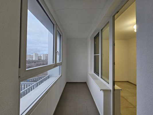 Продам однокомнатную (1-комн.) квартиру, Светланова ул, 11к1, Москва г