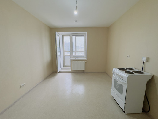 Продам многокомнатную квартиру, Ленинский пр-кт, 68, Санкт-Петербург г