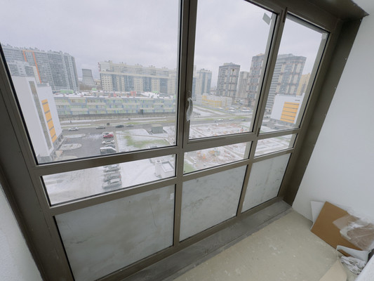 Продам многокомнатную квартиру, Ленинский пр-кт, 68, Санкт-Петербург г