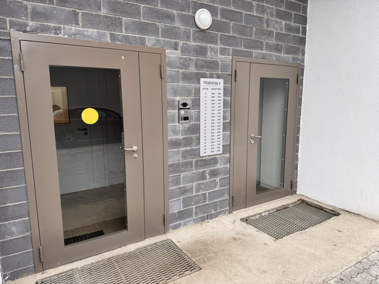 Продам многокомнатную квартиру, Ленинский пр-кт, 68, Санкт-Петербург г