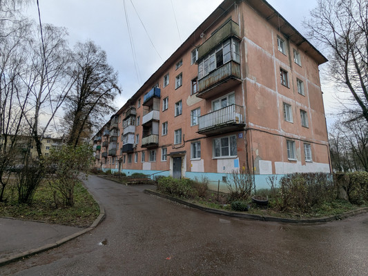 Продам двухкомнатную (2-комн.) квартиру, Молодежная ул, 13, Чехов г