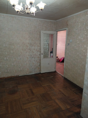 Продам трехкомнатную (3-комн.) квартиру, Новаторов б-р, 10, Санкт-Петербург г