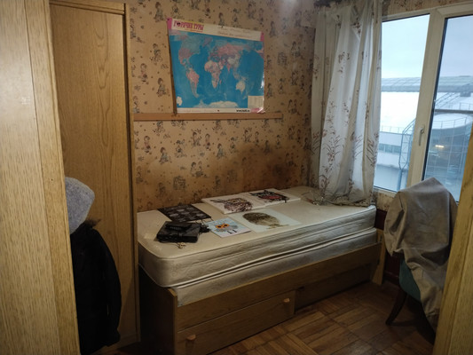 Продам трехкомнатную (3-комн.) квартиру, Новаторов б-р, 10, Санкт-Петербург г