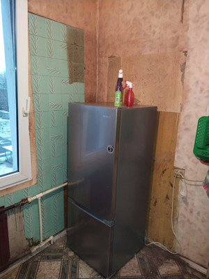 Продам трехкомнатную (3-комн.) квартиру, Новаторов б-р, 10, Санкт-Петербург г