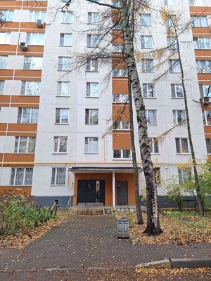 Сдам трехкомнатную (3-комн.) квартиру, Ярославское ш, 8к1, Москва г