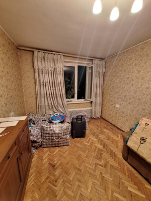 Сдам трехкомнатную (3-комн.) квартиру, Ярославское ш, 8к1, Москва г