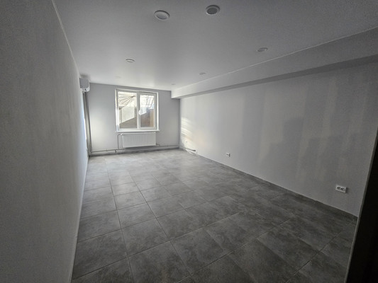 Продам коммерческое помещение 19,5 м2, Имени Владимира Бута ул, 15, Новороссийск г