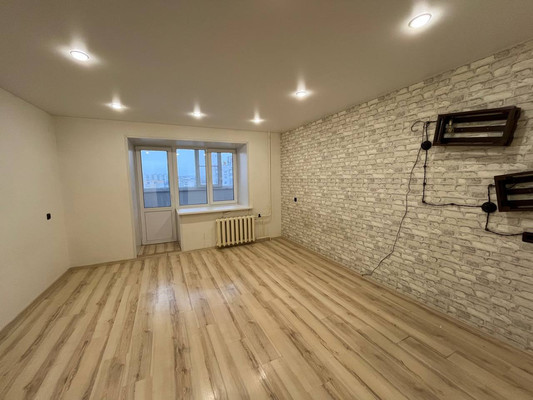 Продам трехкомнатную (3-комн.) квартиру, Лебедева ул, 59, Йошкар-Ола г