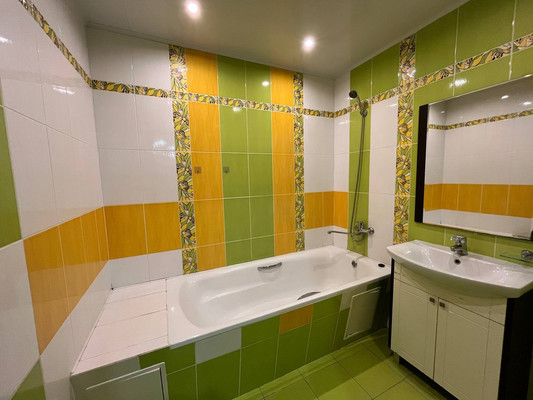 Продам трехкомнатную (3-комн.) квартиру, Лебедева ул, 59, Йошкар-Ола г