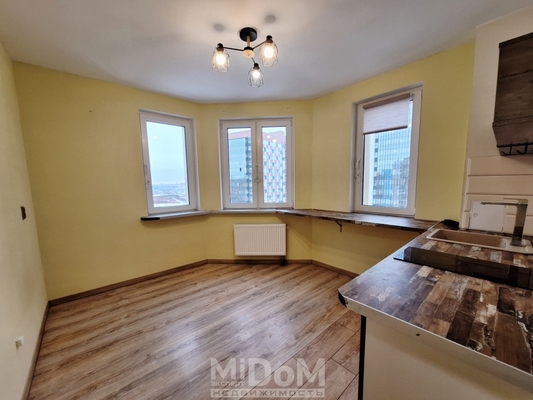 Продам однокомнатную (1-комн.) квартиру, Заречная ул, 11к6 стр 1, Назия п. ж/д ст.