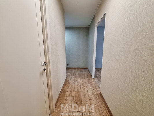 Продам однокомнатную (1-комн.) квартиру, Заречная ул, 11к6 стр 1, Назия п. ж/д ст.