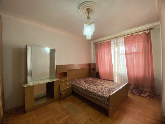 Продам двухкомнатную (2-комн.) квартиру, Ю.А.Гагарина ул, 24/12, Нальчик г