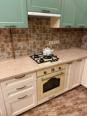 Продам двухкомнатную (2-комн.) квартиру, Васильковая ул, 7, Балтым с