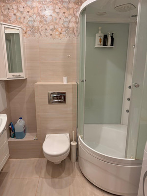 Продам двухкомнатную (2-комн.) квартиру, Васильковая ул, 7, Балтым с