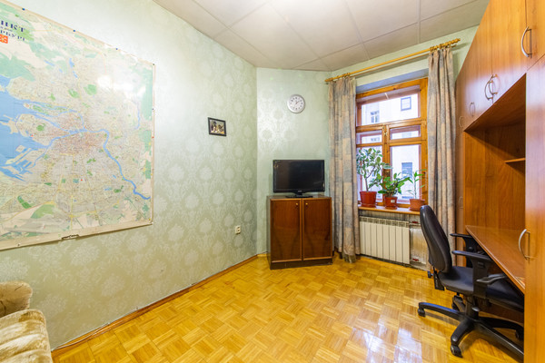 Продам многокомнатную квартиру, Большая Монетная ул, 29, Санкт-Петербург г