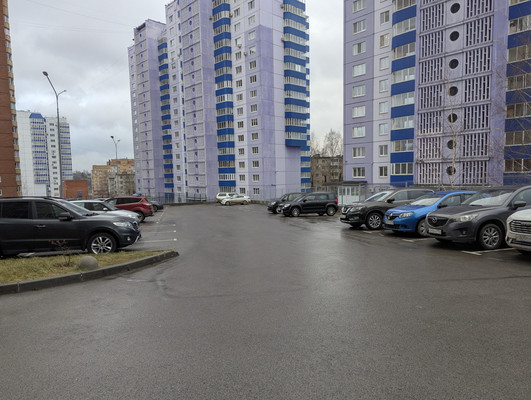 Продам двухкомнатную (2-комн.) квартиру, Тургенева ул, 33д, Пермь г