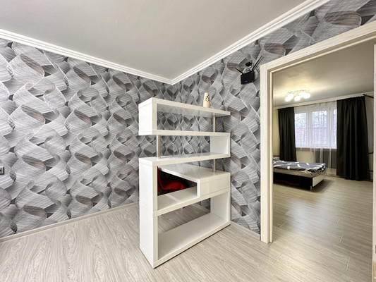 Продам двухкомнатную (2-комн.) квартиру, Внуковский мкр, 12, Дмитров г