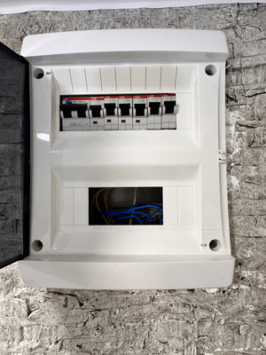 Продам двухкомнатную (2-комн.) квартиру, Внуковский мкр, 12, Дмитров г