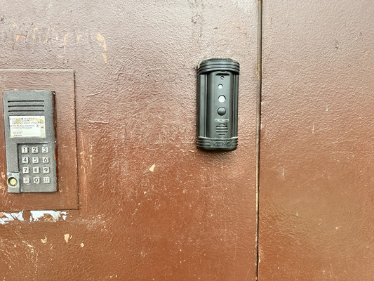 Продам двухкомнатную (2-комн.) квартиру, Внуковский мкр, 12, Дмитров г