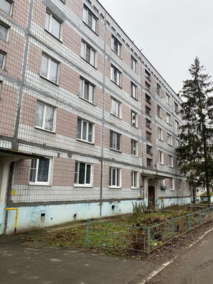 Продам трехкомнатную (3-комн.) квартиру, 76 км, 41, Дмитров г