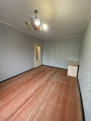 Продам трехкомнатную (3-комн.) квартиру, 76 км, 41, Дмитров г