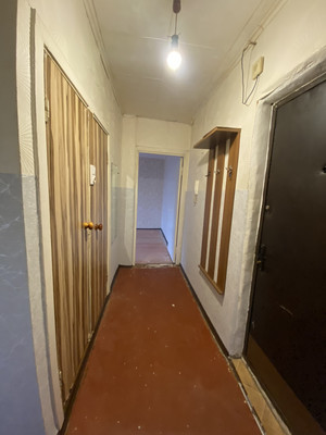 Продам трехкомнатную (3-комн.) квартиру, 76 км, 41, Дмитров г