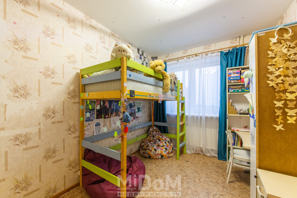 Продам трехкомнатную (3-комн.) квартиру, Арсенальная ул, 1, Новое Девяткино д