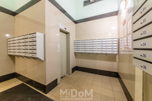 Продам трехкомнатную (3-комн.) квартиру, Арсенальная ул, 1, Новое Девяткино д