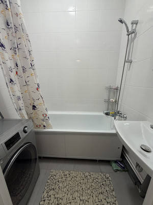 Сдам двухкомнатную (2-комн.) квартиру, Загородная ул, 45к4, Понтонный п