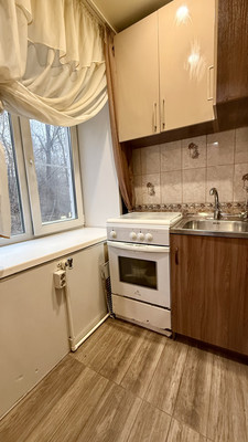 Продам комнату в 7-комн. квартире, Аустрина ул, 123а, Пенза г