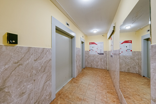 Продам трехкомнатную (3-комн.) квартиру, Дмитриева ул, 4, Балашиха г