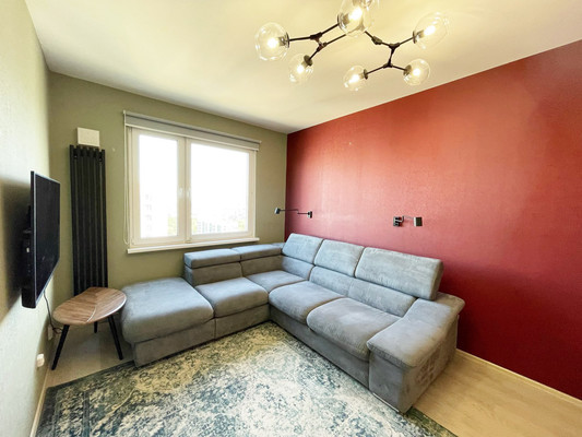 Сдам трехкомнатную (3-комн.) квартиру, Лидии Зверевой ул, 3к1, Санкт-Петербург г