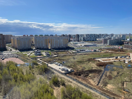 Сдам трехкомнатную (3-комн.) квартиру, Лидии Зверевой ул, 3к1, Санкт-Петербург г