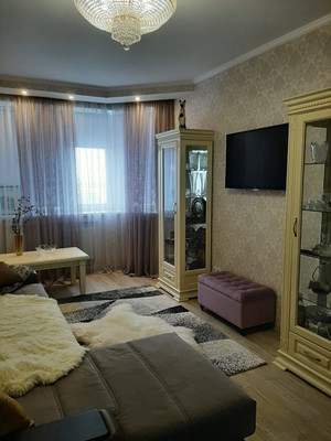 Продам однокомнатную (1-комн.) квартиру, Осташковское ш, 22к5, Болтино д