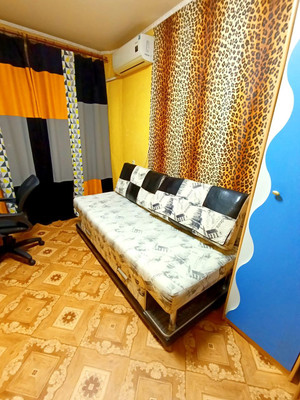 Сдам двухкомнатную (2-комн.) квартиру, Дикопольцева ул, 31к6, Комсомольск-на-Амуре г