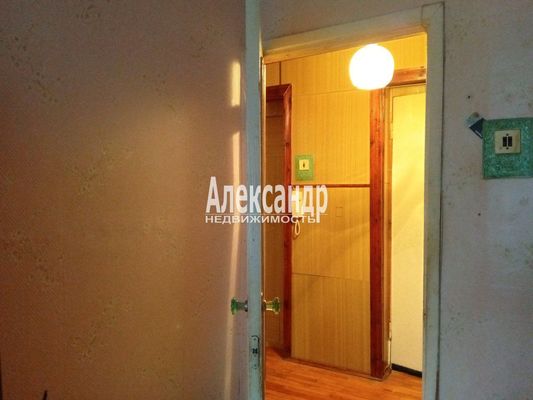 Продам двухкомнатную (2-комн.) квартиру, Приозерское ш, 17, Кузнечное гп