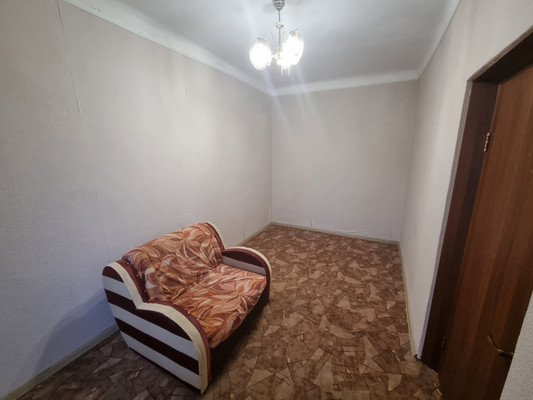 Продам двухкомнатную (2-комн.) квартиру, Лесная 2-я ул, 30, Хотьково г