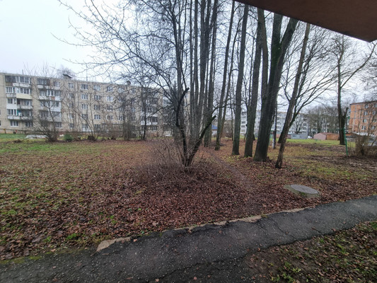 Продам двухкомнатную (2-комн.) квартиру, Лесная 2-я ул, 30, Хотьково г