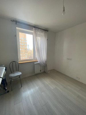 Продам трехкомнатную (3-комн.) квартиру, Пожарского ул, 29, Химки г